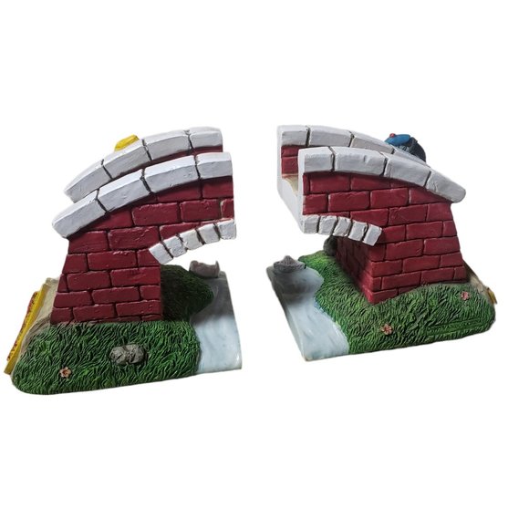 Curious George Book Ends - 1997 Vandor "Bicycle & Bridge" from Collection as is - Picture 7 of 8